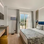 Hotel Sealife 5*